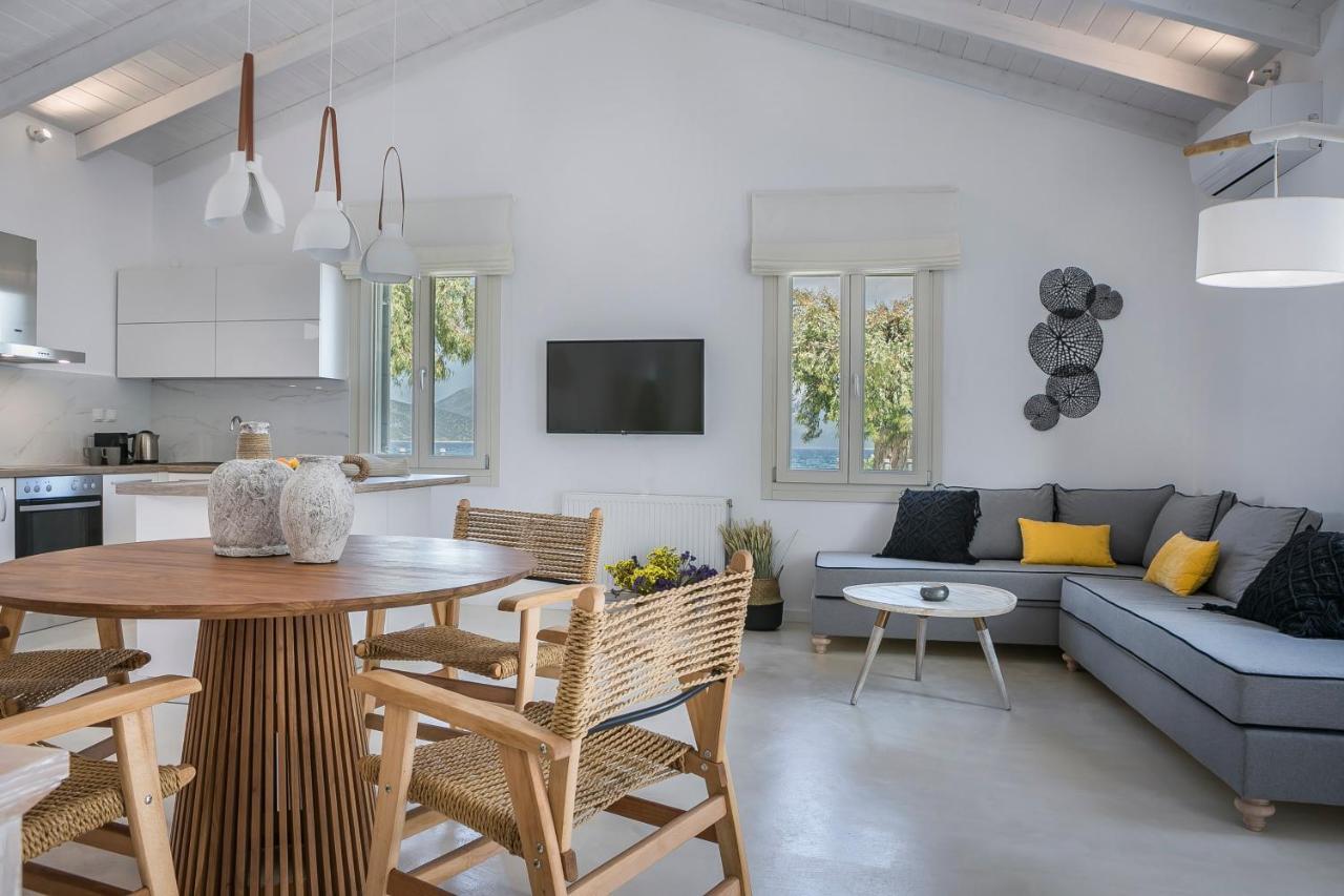 Villa Olvio Living By The Sea Sami  Esterno foto